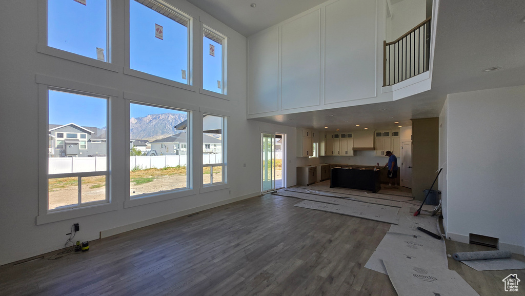 2508 W 3000 N Farr West, UT 84404