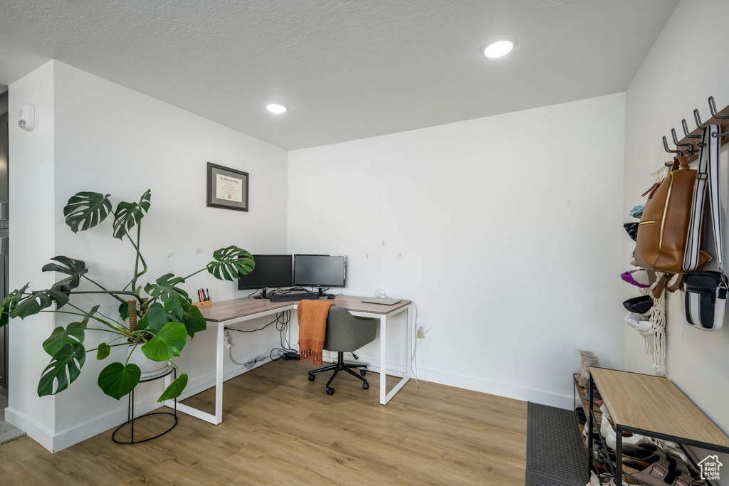 8345 S IRIS LUMI LN #304 Midvale, UT 84047