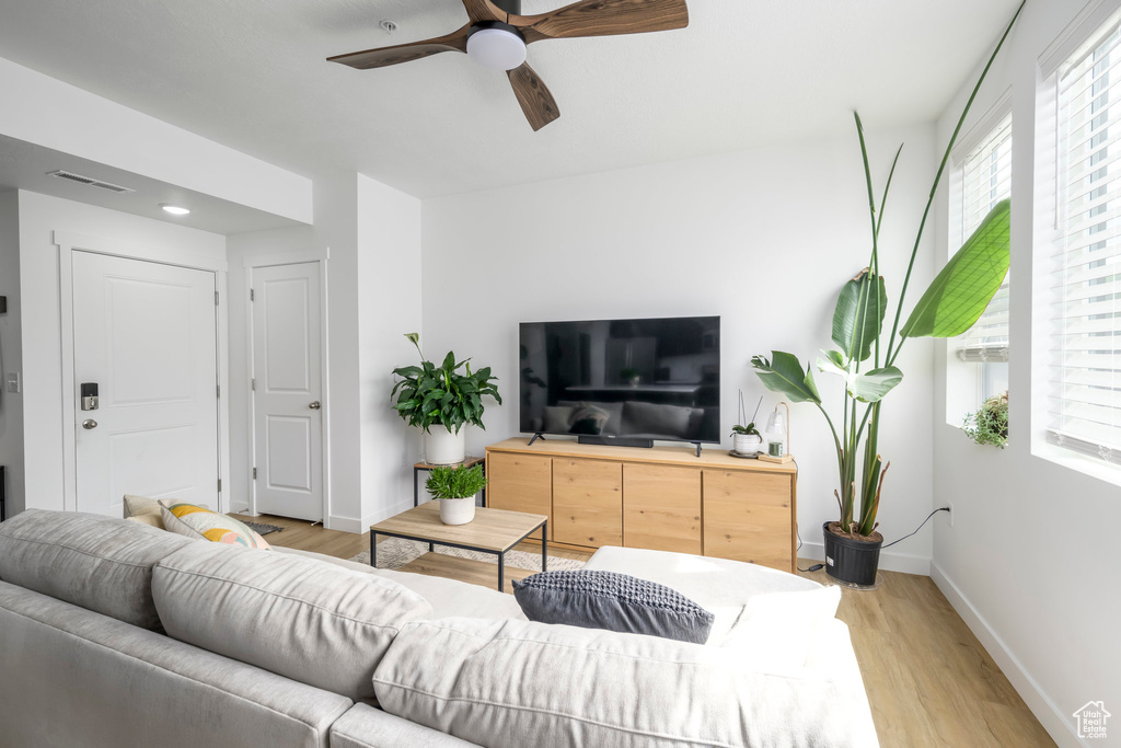 8345 S IRIS LUMI LN #304 Midvale, UT 84047
