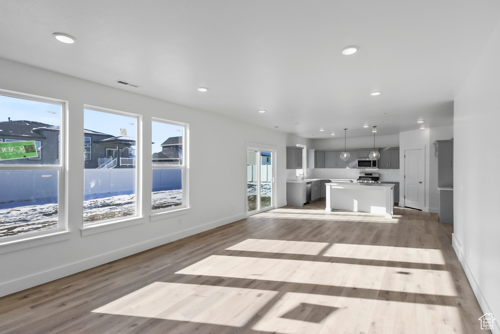 2409 W 2950 N #101 Farr West, UT 84404
