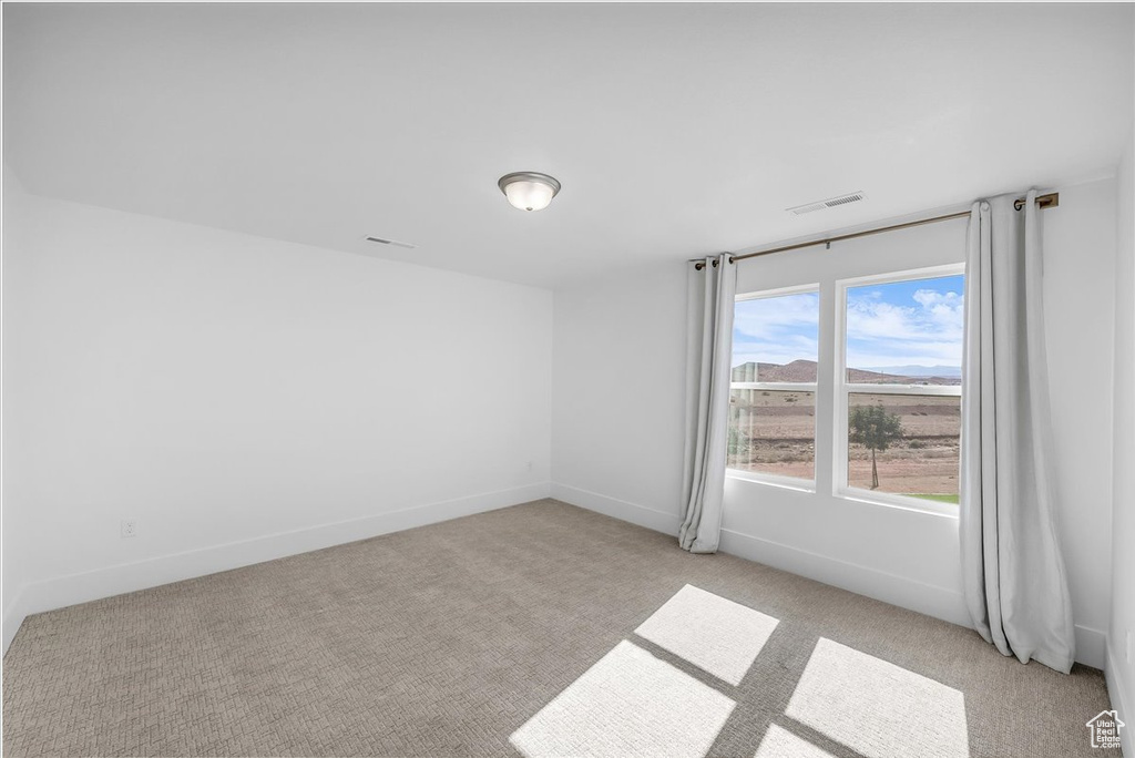 Photo 10 for MLS #2112506 at 653 W Rosa Ln