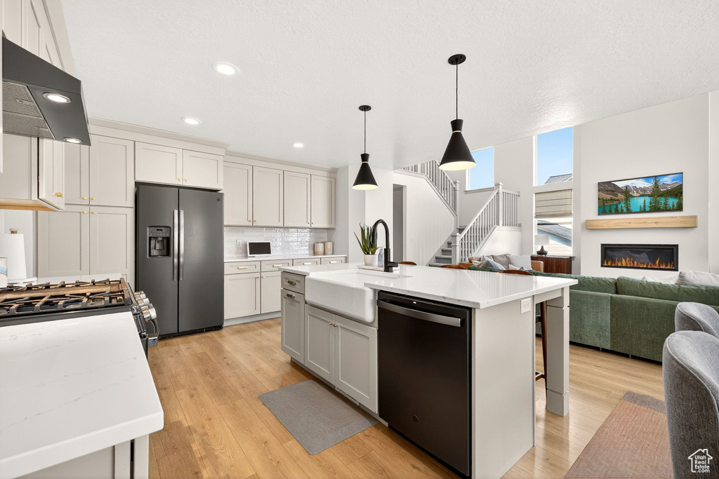 778 N ALTA VIEW DR Saratoga Springs, UT 84045