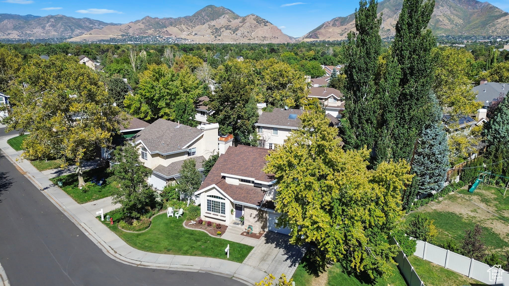 3985 S ARCO CIR Holladay, UT 84124
