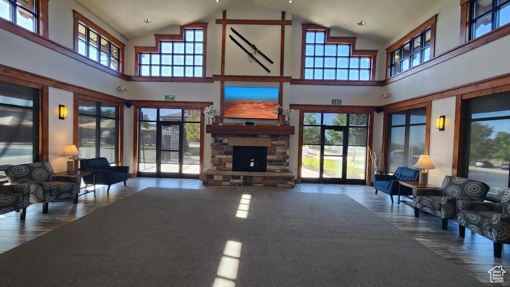 15057 S WINGED BLUFF LN Draper (UT Cnty), UT 84020
