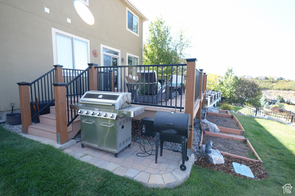 15057 S WINGED BLUFF LN Draper (UT Cnty), UT 84020