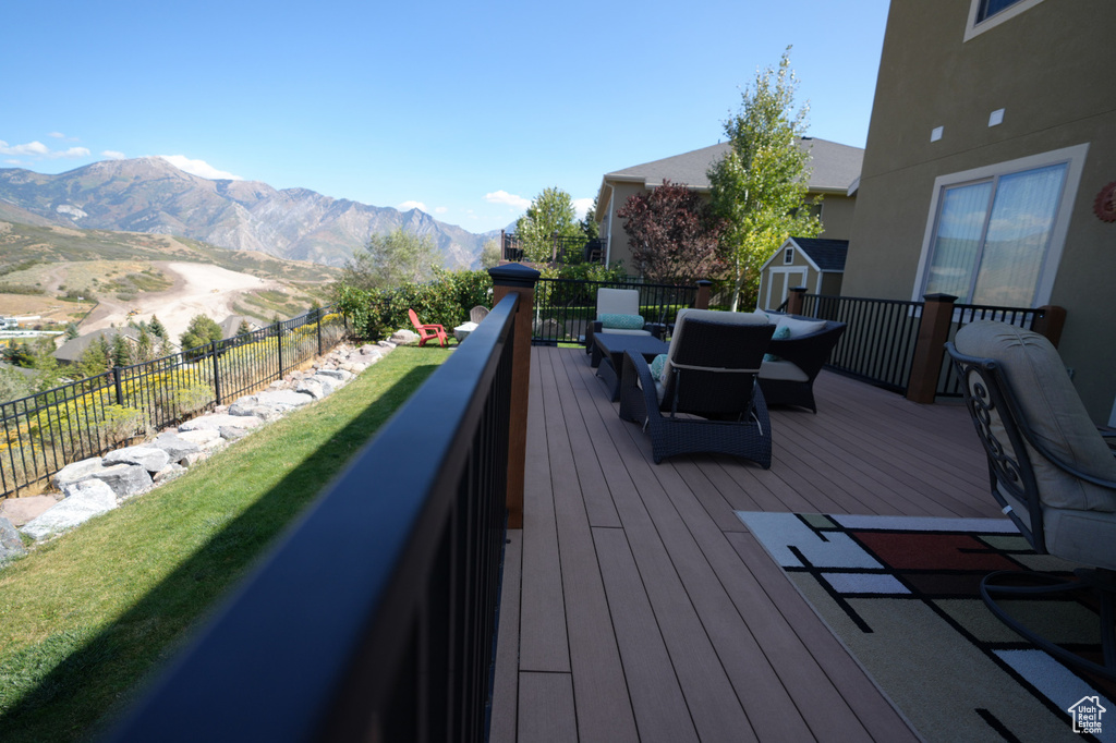 15057 S WINGED BLUFF LN Draper (UT Cnty), UT 84020