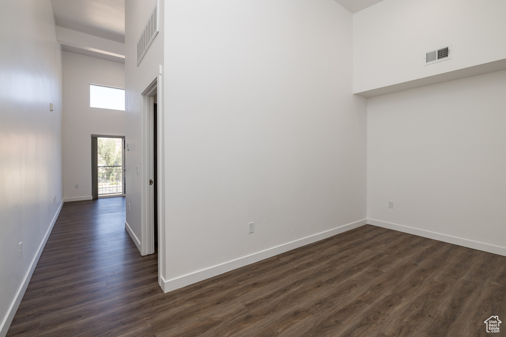 443 KANE CREEK BLVD #B211 Moab, UT 84532