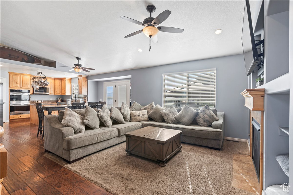 3949 N ROSE SPRINGS RD Erda, UT 84074
