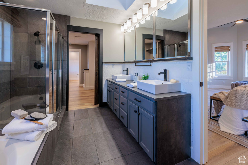 9389 S CAMEO PARK CIR South Jordan, UT 84095
