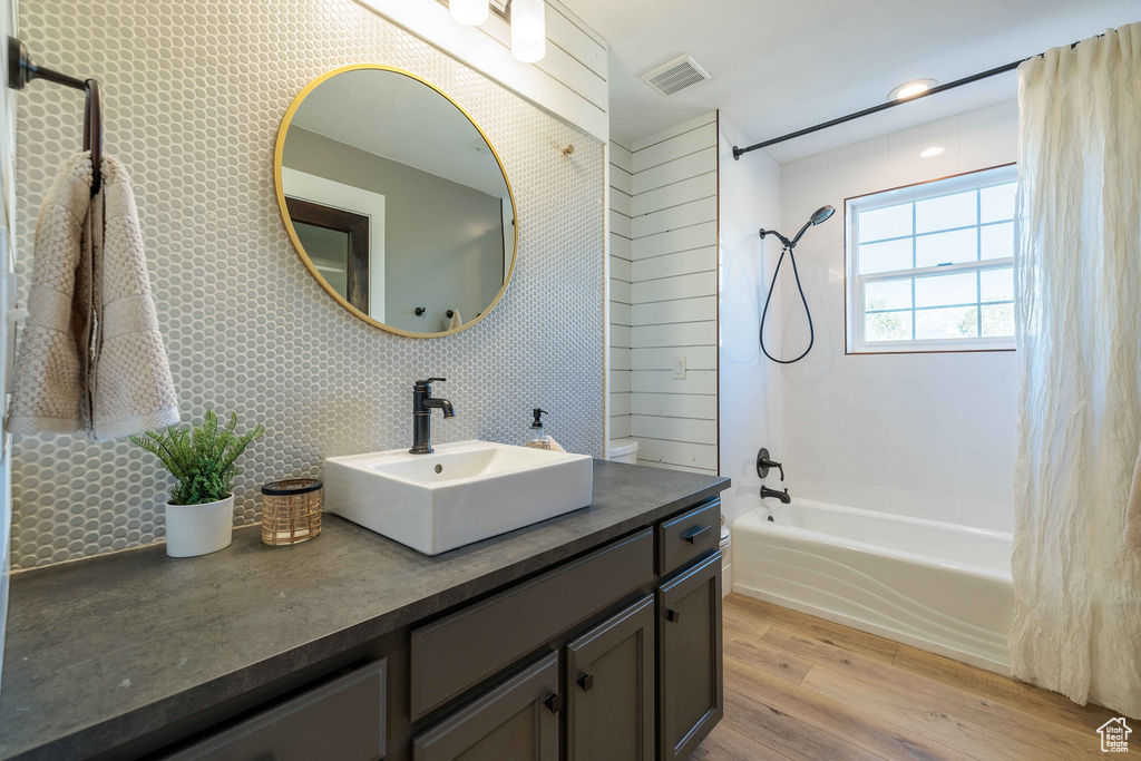 9389 S CAMEO PARK CIR South Jordan, UT 84095