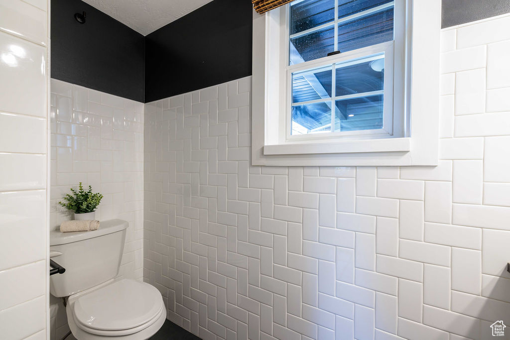 9389 S CAMEO PARK CIR South Jordan, UT 84095