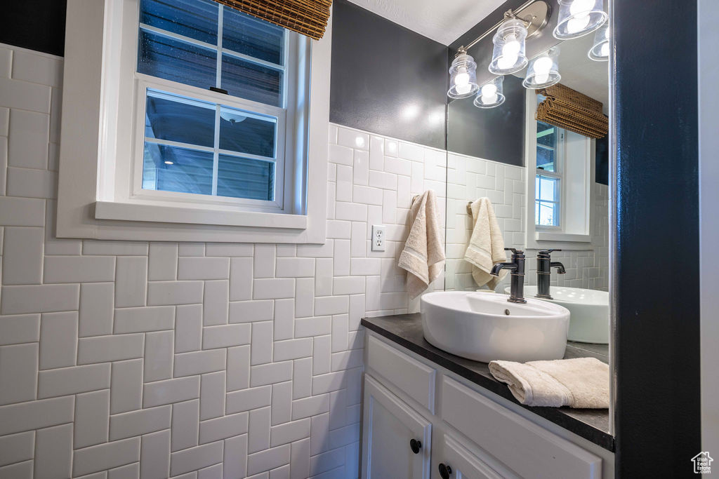 9389 S CAMEO PARK CIR South Jordan, UT 84095