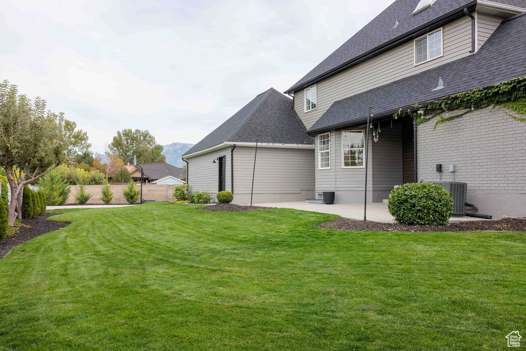 9389 S CAMEO PARK CIR South Jordan, UT 84095