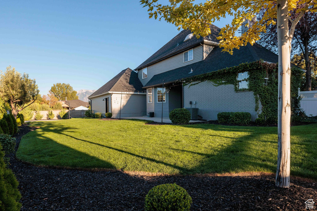 9389 S CAMEO PARK CIR South Jordan, UT 84095