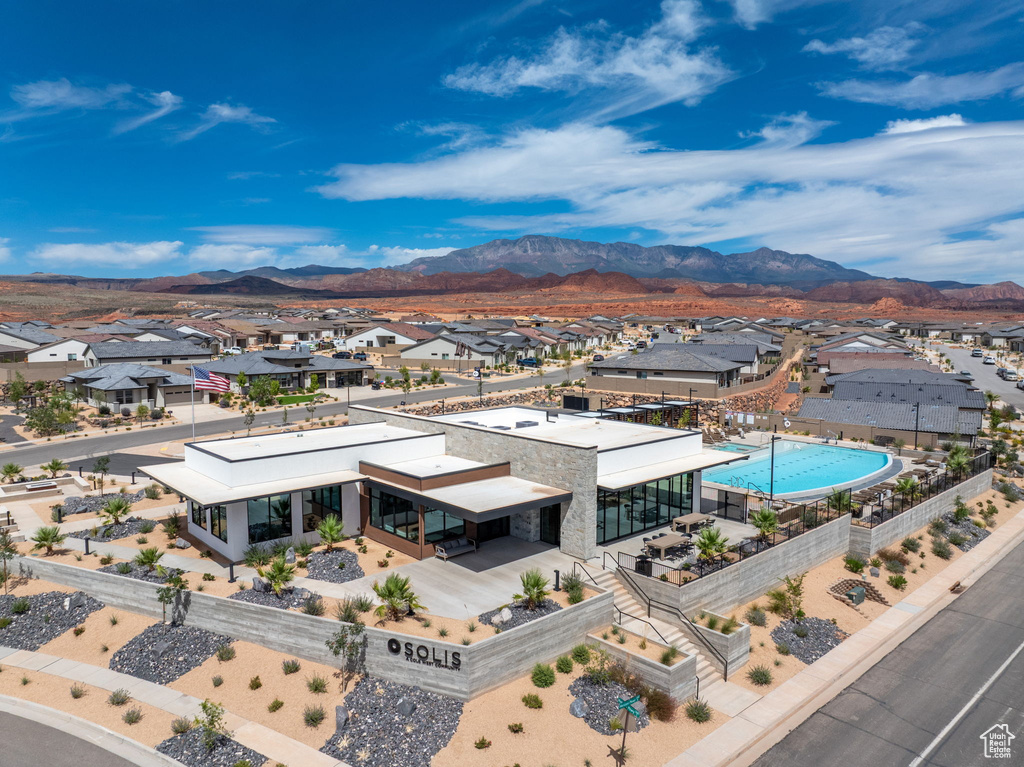 1406 N HIGHLAND PKWY Washington, UT 84780