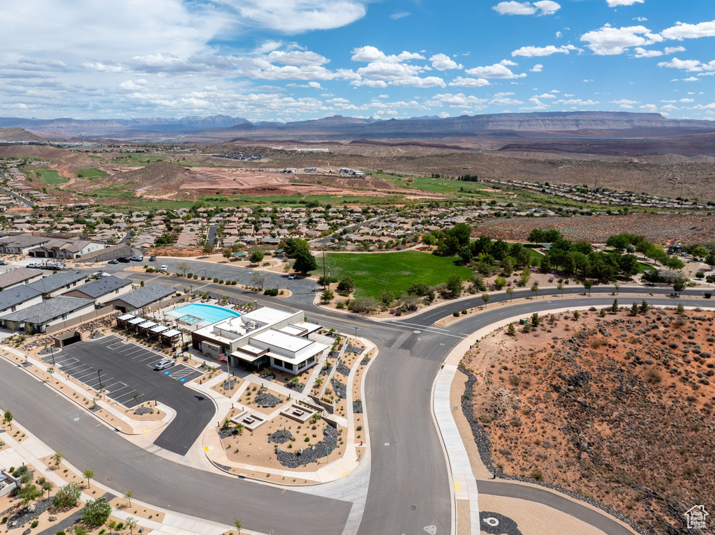 1406 N HIGHLAND PKWY Washington, UT 84780
