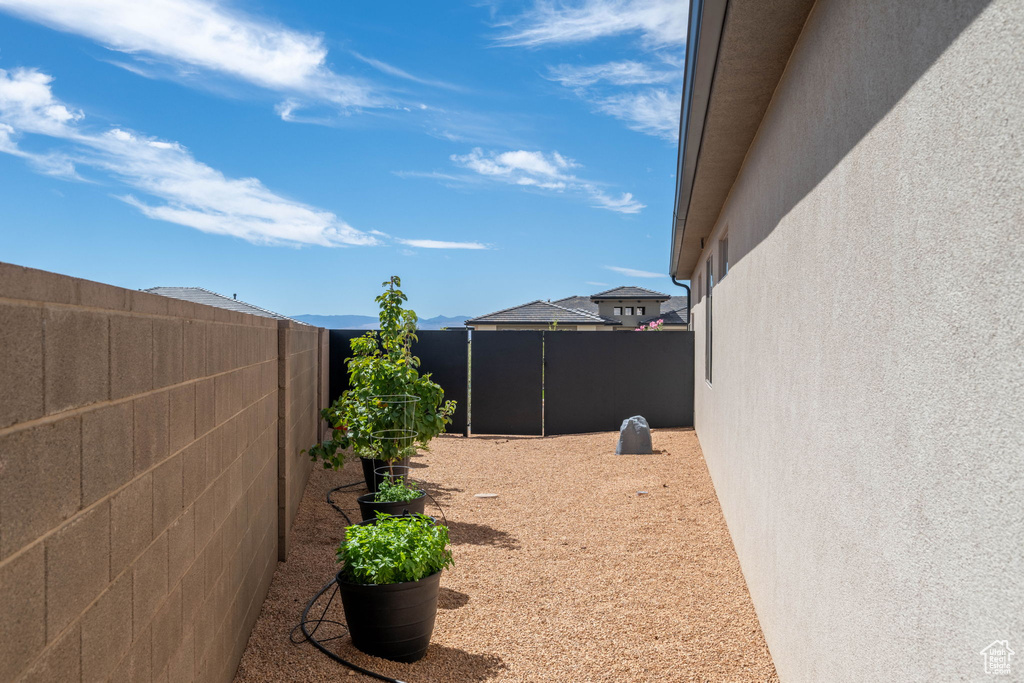 1406 N HIGHLAND PKWY Washington, UT 84780