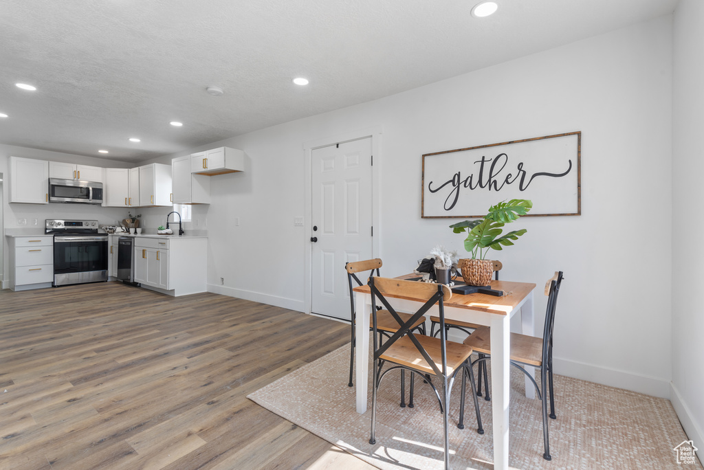 Photo 8 for MLS #2112533 at 156 Duchesne St