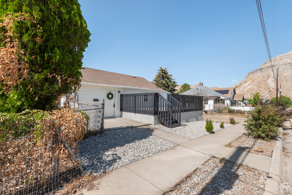 Photo 23 for MLS #2112533 at 156 Duchesne St