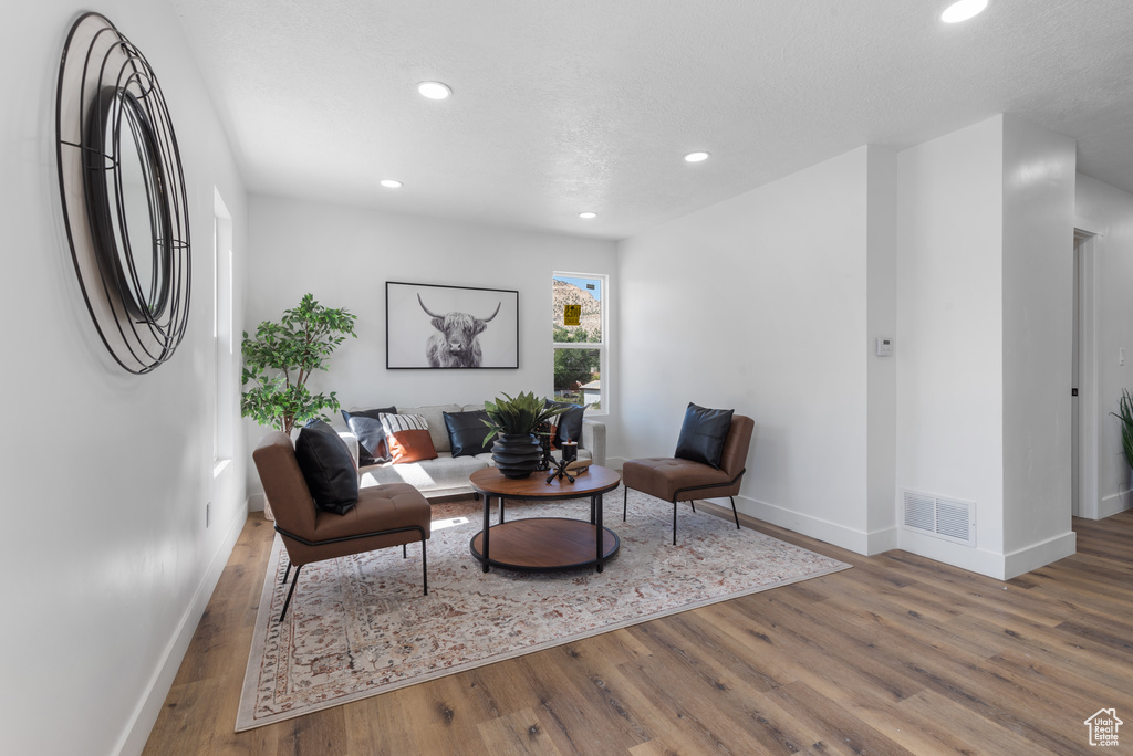 Photo 6 for MLS #2112533 at 156 Duchesne St