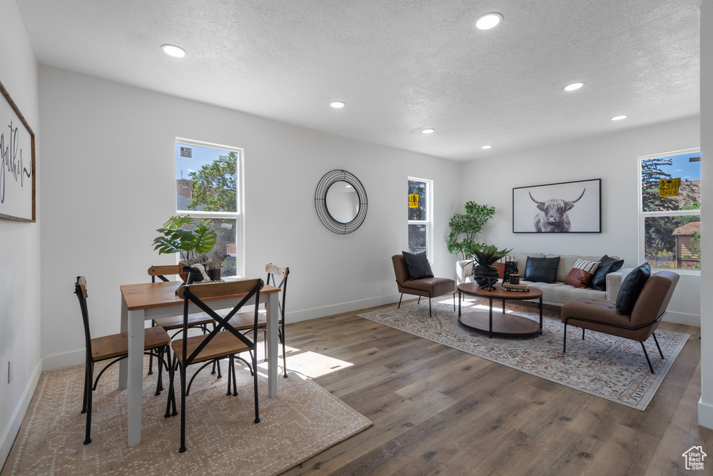 Photo 5 for MLS #2112533 at 156 Duchesne St