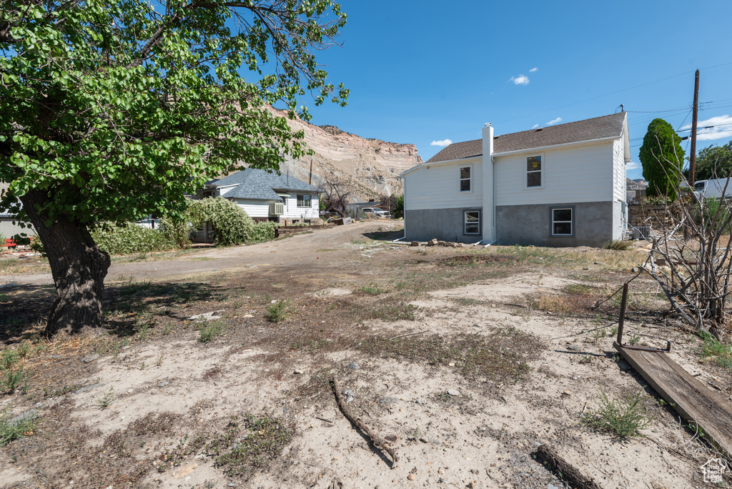 Photo 27 for MLS #2112533 at 156 Duchesne St