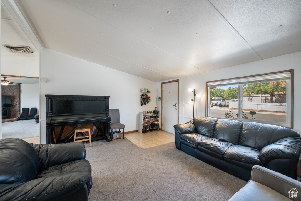 Photo 6 for MLS #2112539 at 524 E Bulloch St
