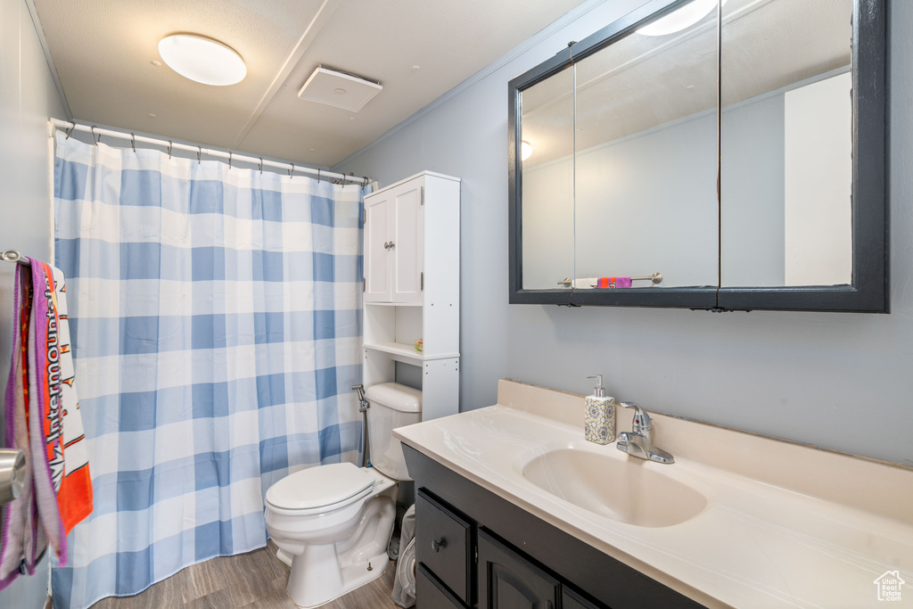 Photo 16 for MLS #2112539 at 524 E Bulloch St