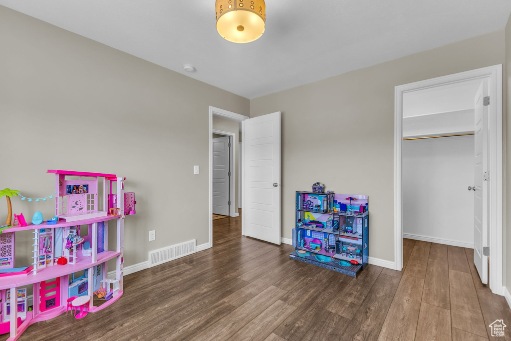 9729 S KAMARI DR South Jordan, UT 84095
