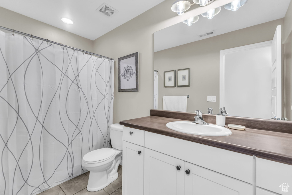 9729 S KAMARI DR South Jordan, UT 84095