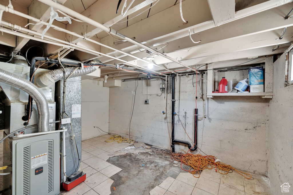 Photo 17 for MLS #2112546 at 244 E 40 South