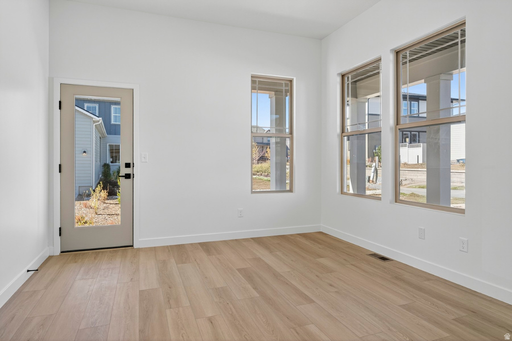 7208 S SAGE RUN RD West Jordan, UT 84081