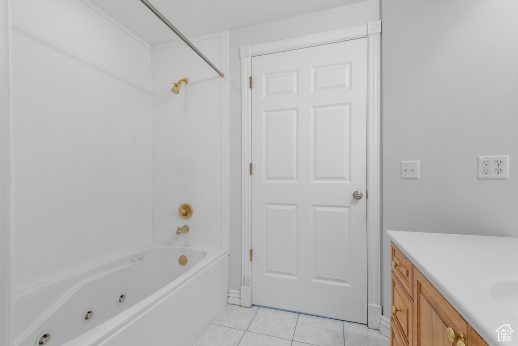 Photo 15 for MLS #2112551 at 2465 W 450 South #4