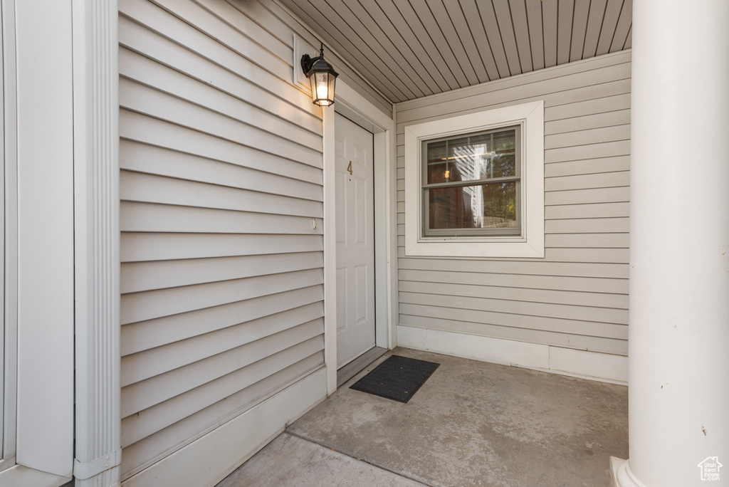 Photo 5 for MLS #2112551 at 2465 W 450 South #4