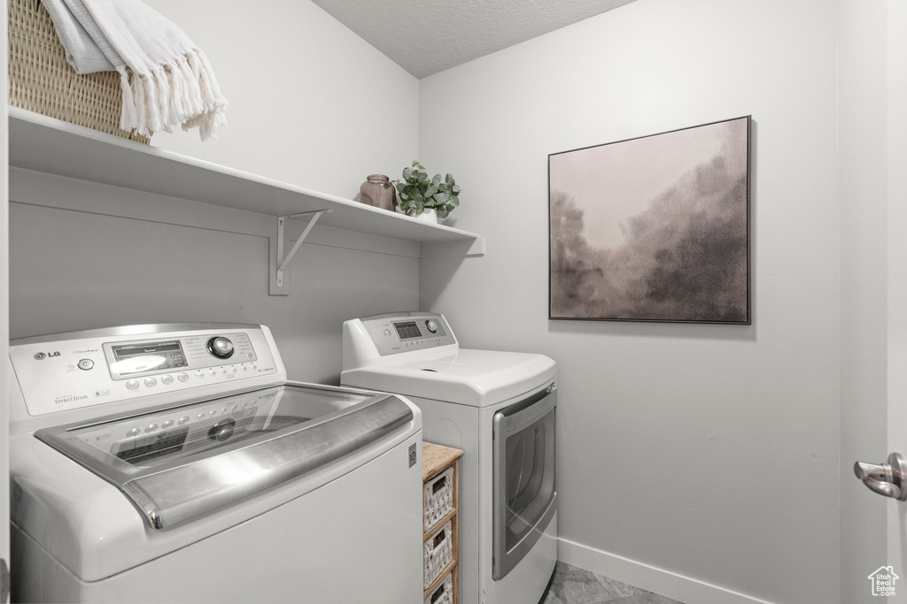 10904 S GRESHAM DR South Jordan, UT 84009