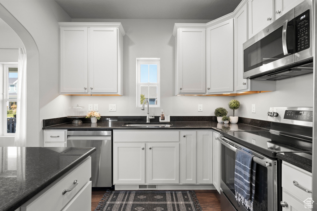 10904 S GRESHAM DR South Jordan, UT 84009