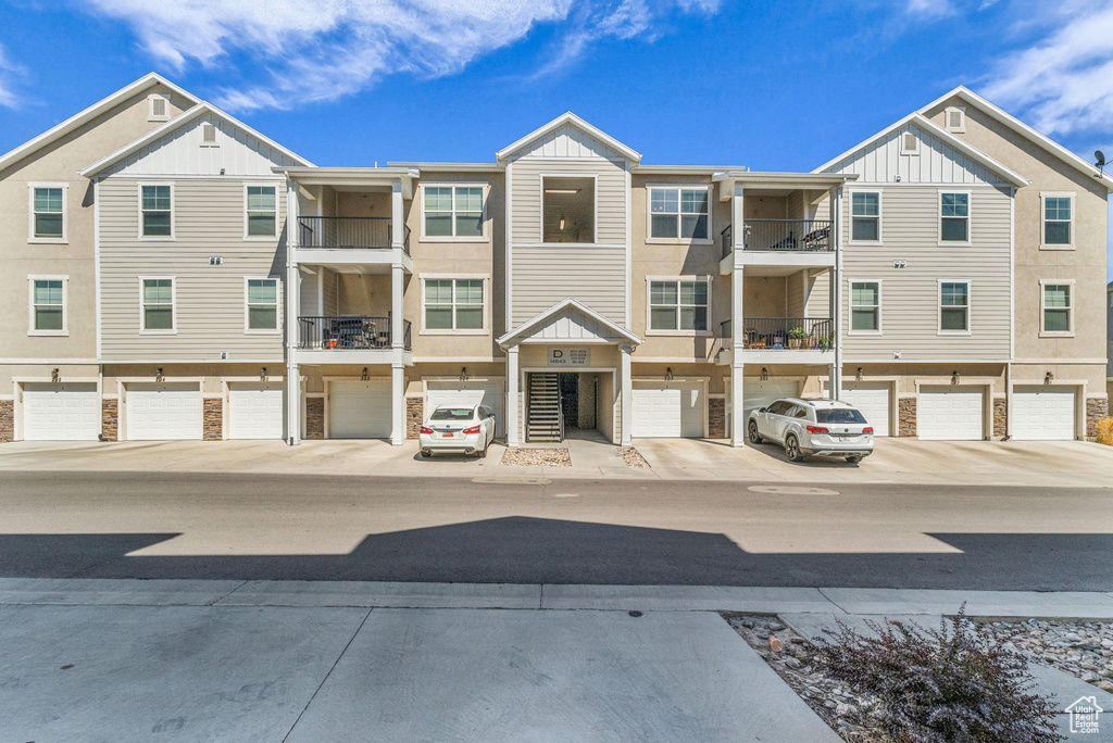 Photo 23 for MLS #2112570 at 14643 S Mckellen Dr #D303