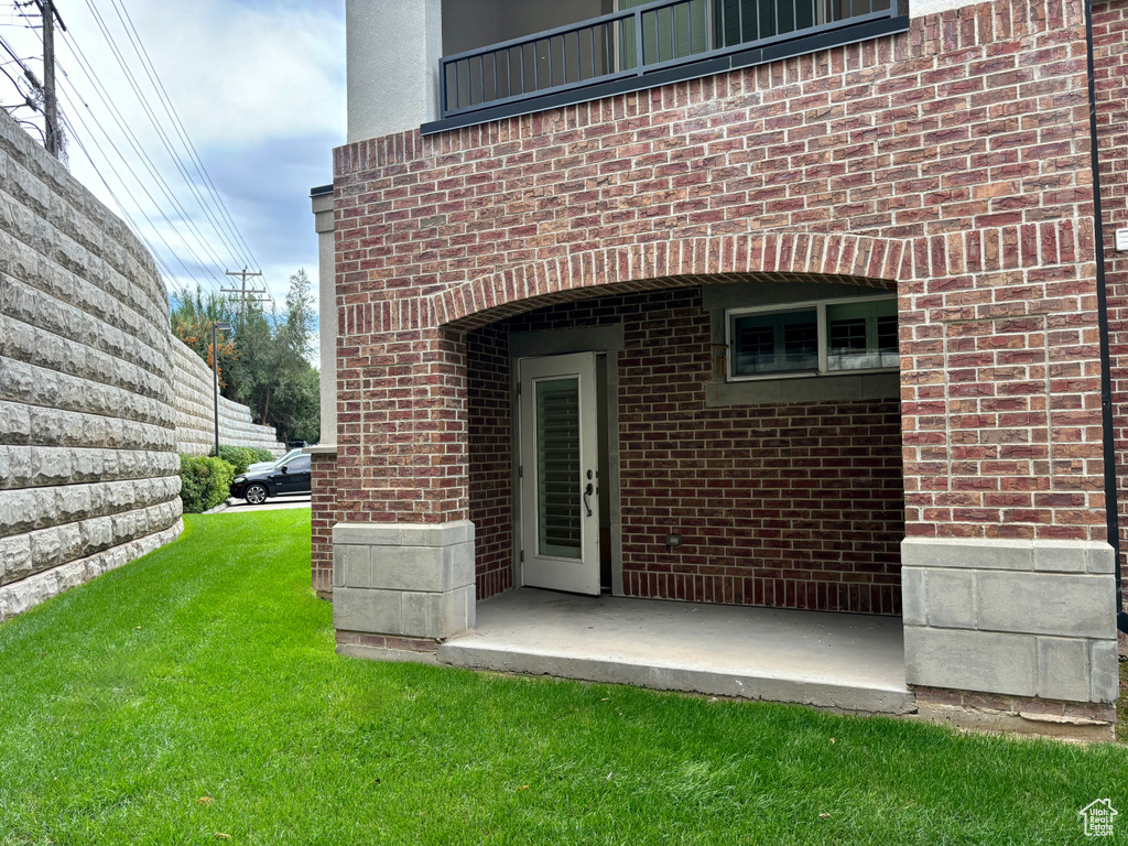 2665 PARLEYS WAY #111 Salt Lake City, UT 84109