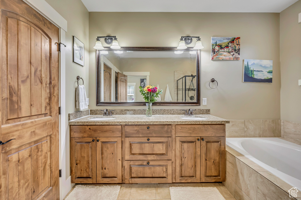 Photo 16 for MLS #2112584 at 13366 N Alexis Dr #F1