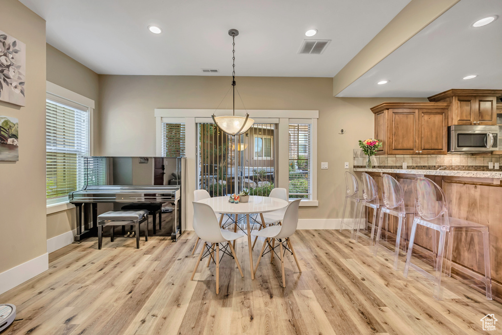 Photo 7 for MLS #2112584 at 13366 N Alexis Dr #F1