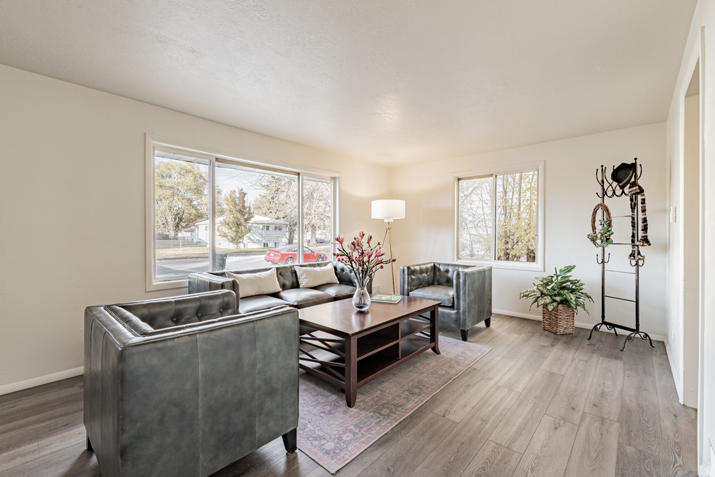 215 W 15TH ST Idaho Falls, ID 83402