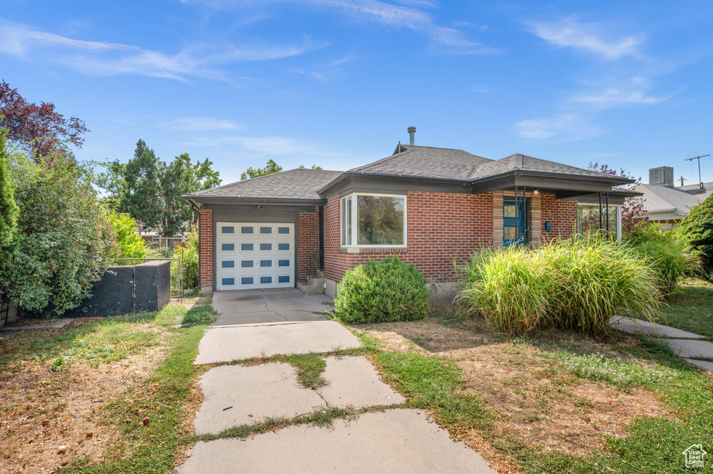 Photo 21 for MLS #2112596 at 873 N American Beauty Dr