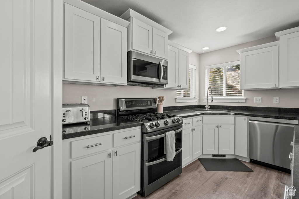 2787 S SPRING MEADOW DR Saratoga Springs, UT 84045