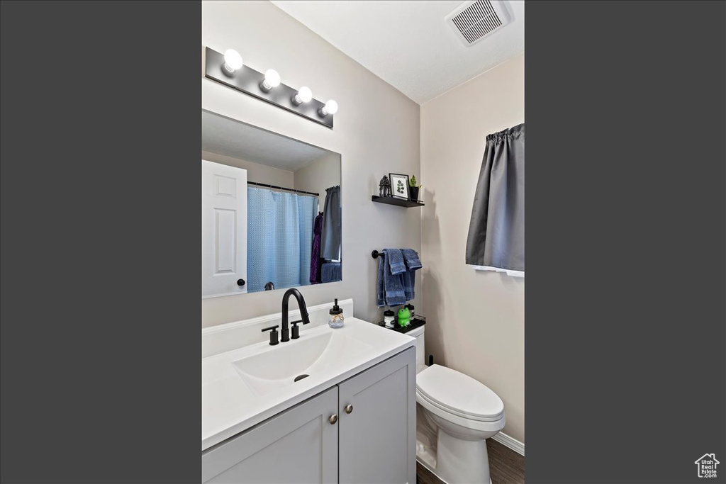 2558 N 2500 W Clinton, UT 84015