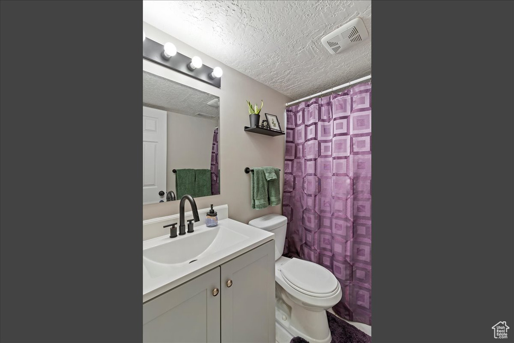 2558 N 2500 W Clinton, UT 84015