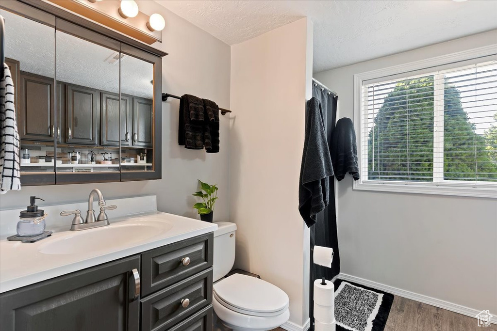 2558 N 2500 W Clinton, UT 84015