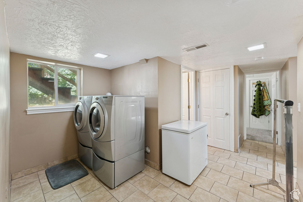 593 KIMBALL DR Layton, UT 84041