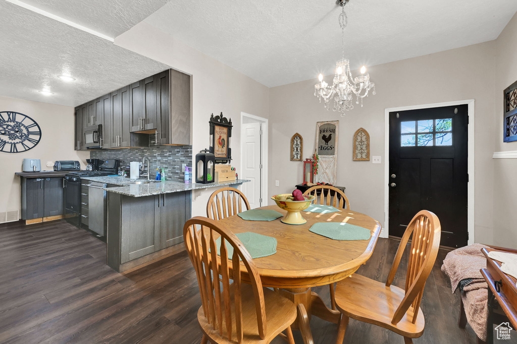 4370 W 1500 N Plain City, UT 84404