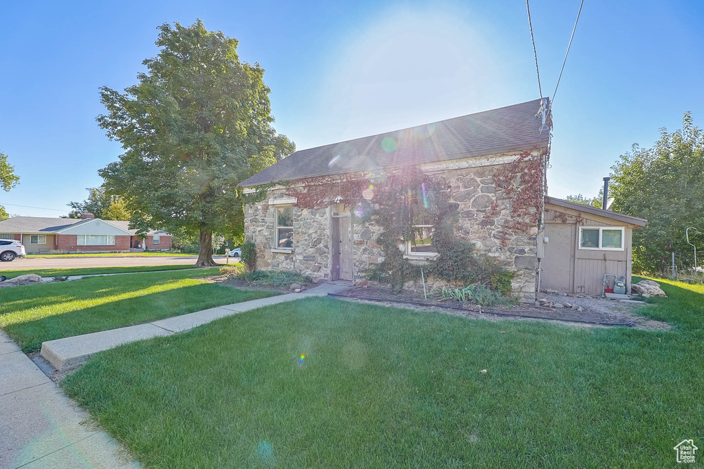93 E 300 N Farmington, UT 84025