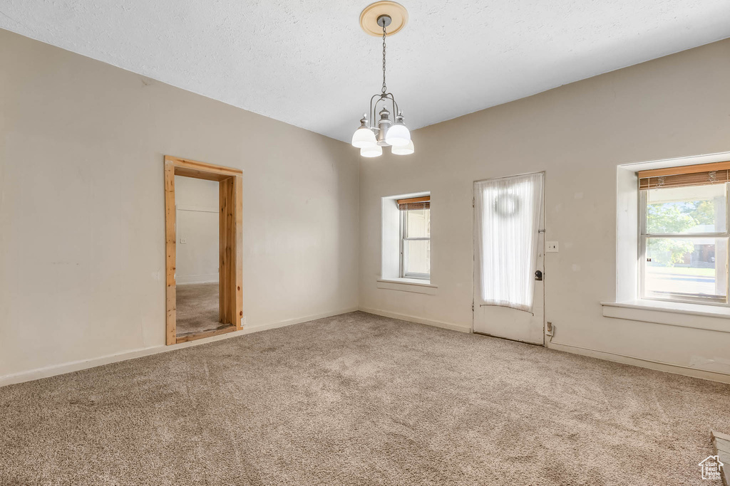 93 E 300 N Farmington, UT 84025